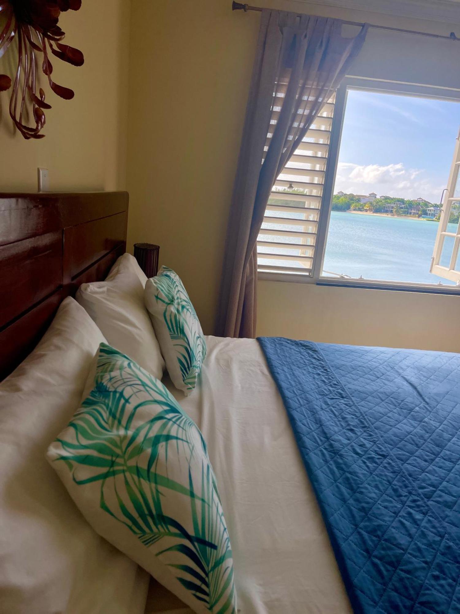 Luxury Apartments And Rooms,The Lagoons Montego Bay Exterior photo