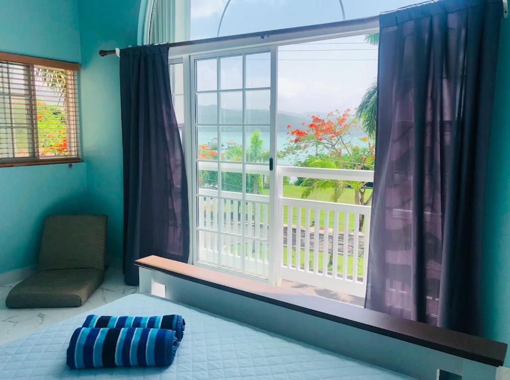 Luxury Apartments And Rooms,The Lagoons Montego Bay Exterior photo