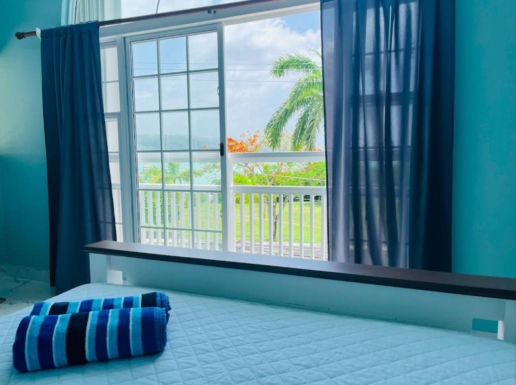 Luxury Apartments And Rooms,The Lagoons Montego Bay Exterior photo